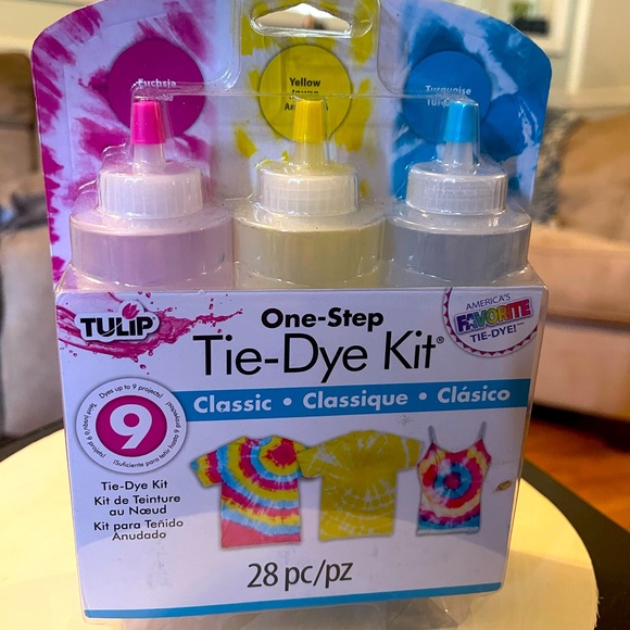 Tie-Dye Bundles and Tie-dye spray! - Picture 7 of 7